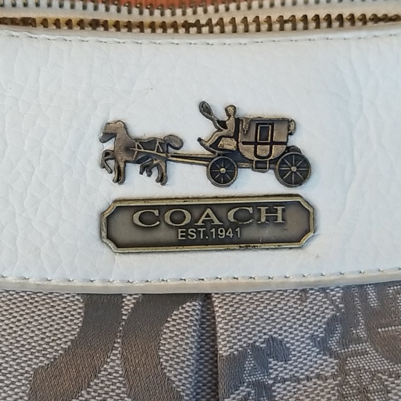 SOLD Coach purse - Picture 3 of 7
